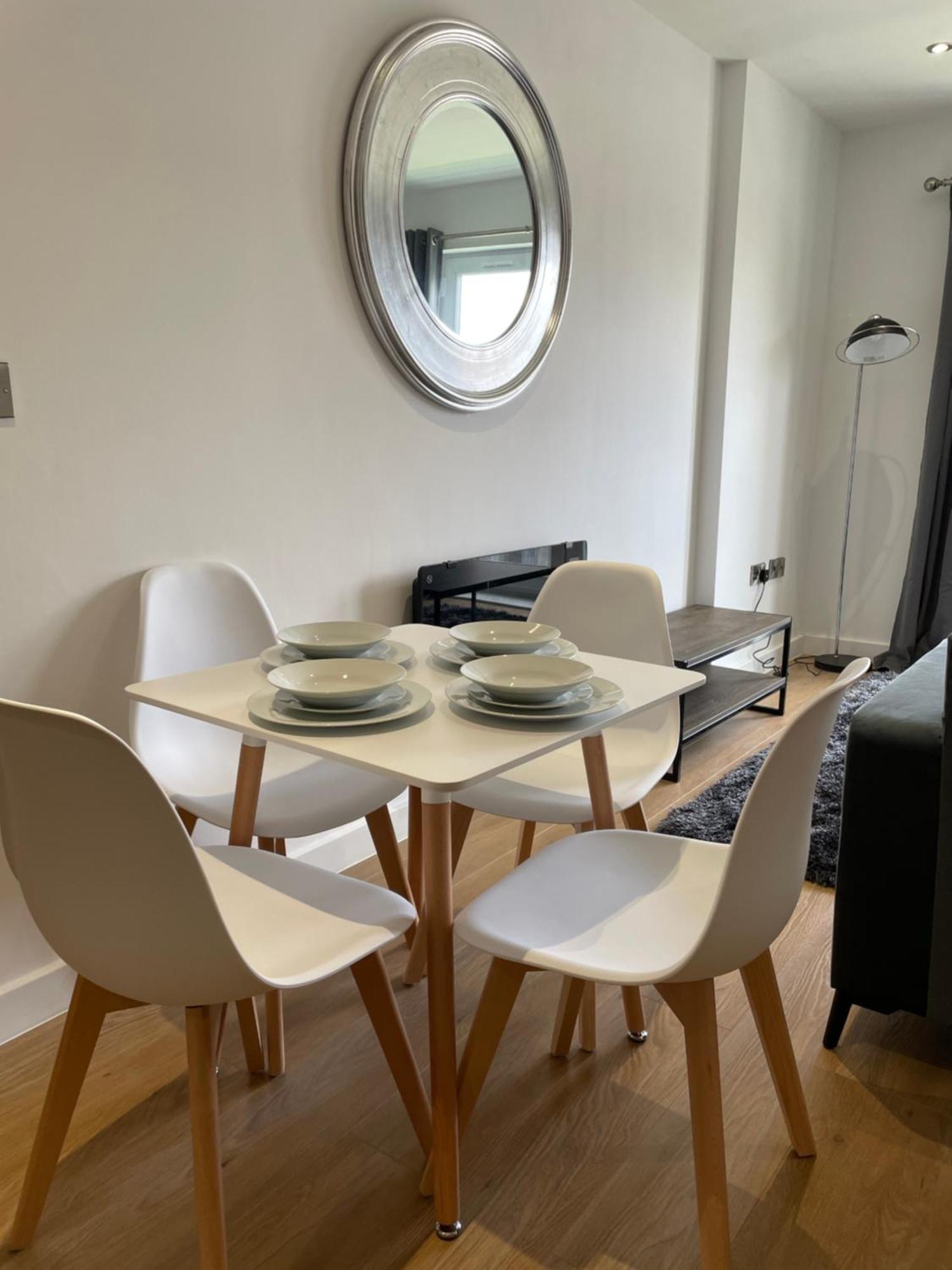 Stylish And Modern 2Br Apartment With Parking Sheffield Exterior foto