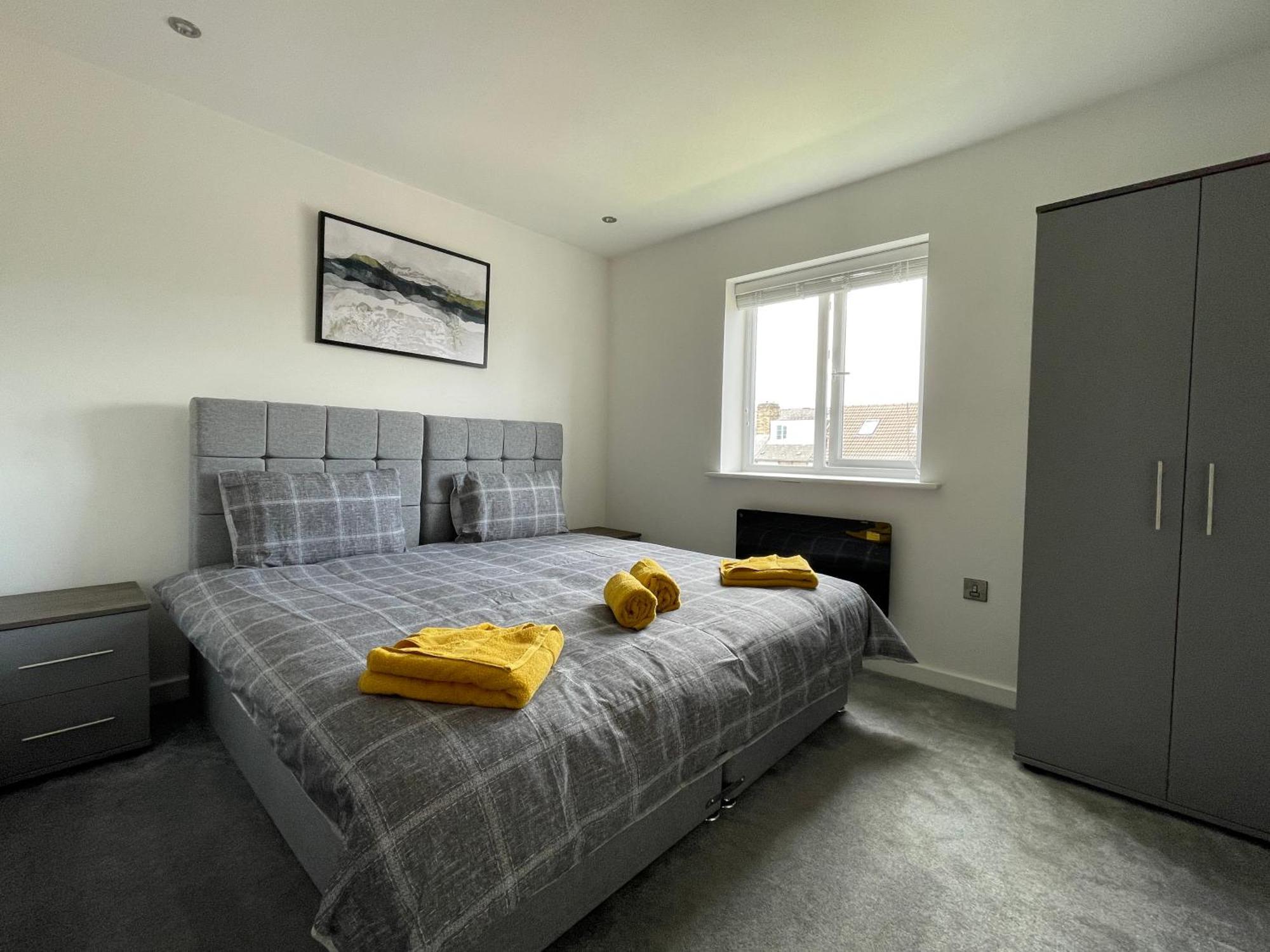 Stylish And Modern 2Br Apartment With Parking Sheffield Exterior foto