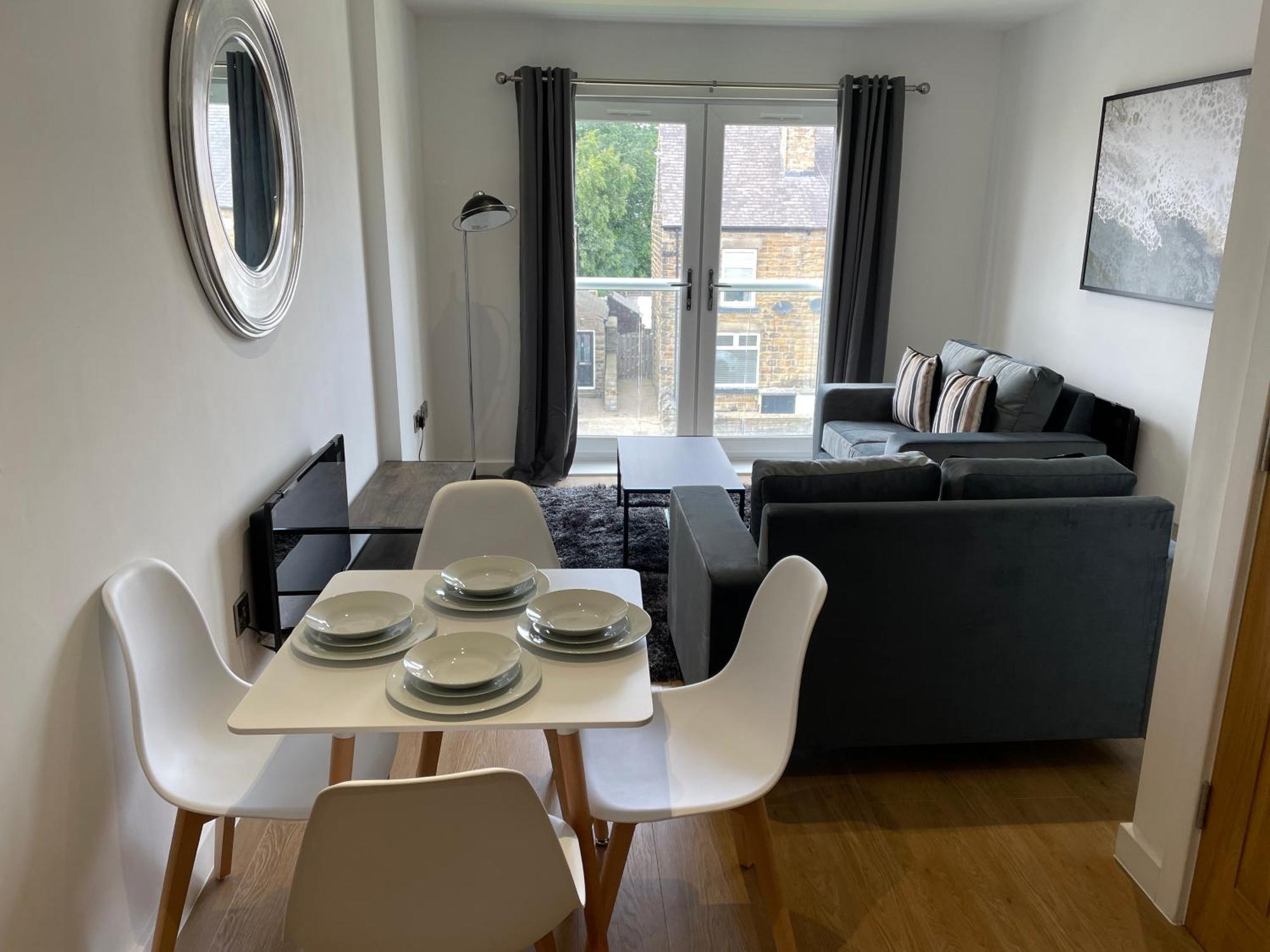 Stylish And Modern 2Br Apartment With Parking Sheffield Exterior foto
